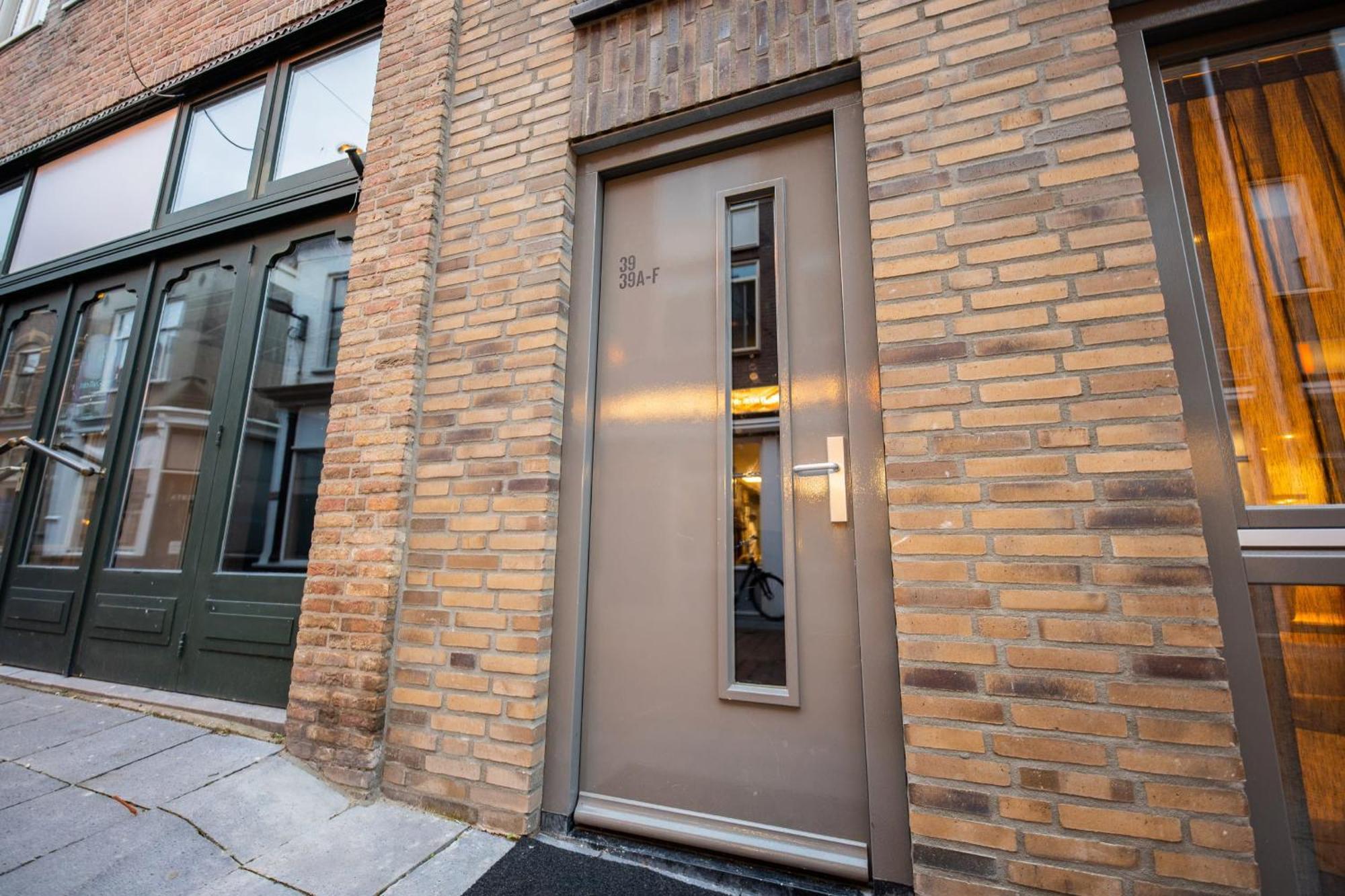 Charming 60M2 One-Bedroom Apartment - We39B Tiel Bagian luar foto